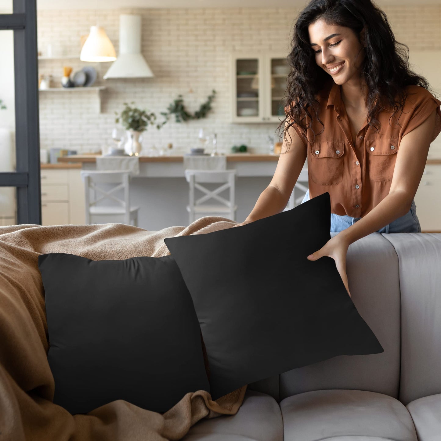 Utopia Bedding Throw Pillows Insert (Pack of 2, White) - 18 x 18 Inches Bed and Couch Pillows - Indoor Decorative Pillow