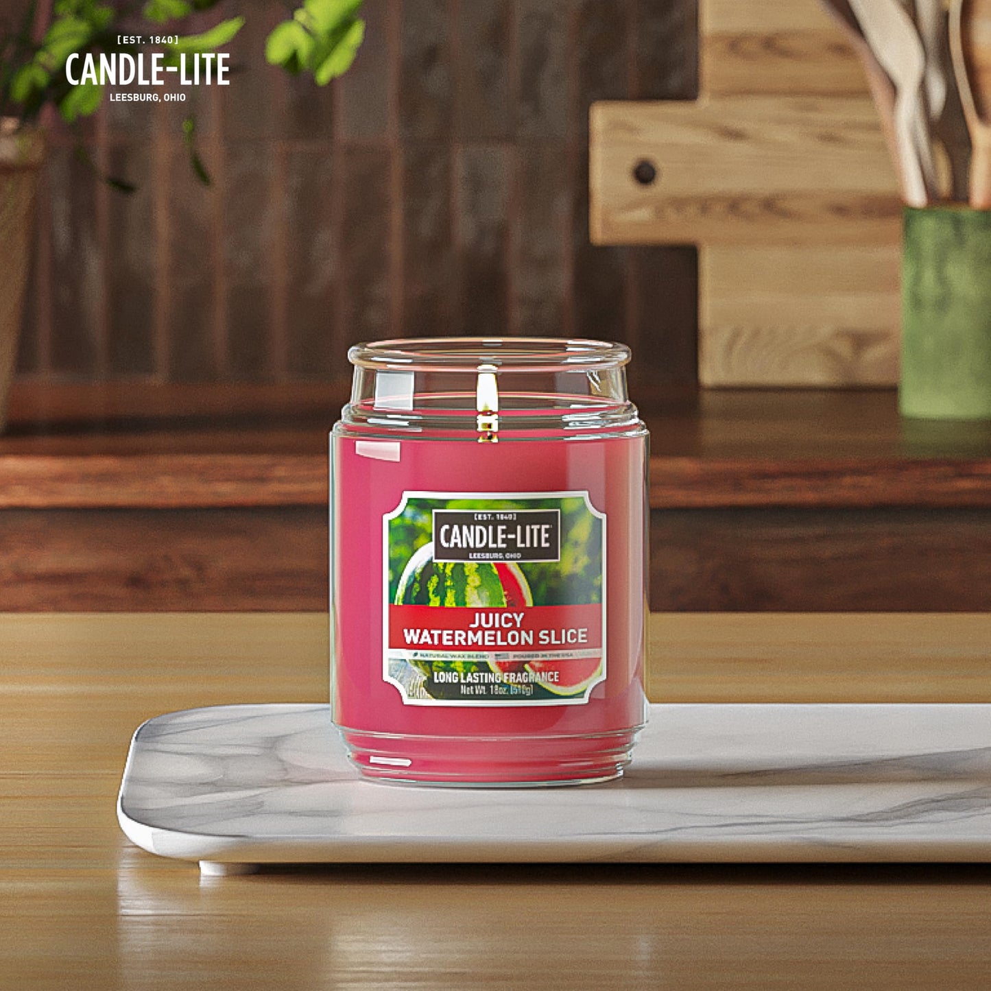 Candle-lite Scented Candles, Creamy Vanilla Swirl, 18 oz Jar, Proudly Poured in The USA, Aromatherapy Candle, Single-Wick with 110 Hours of Burn Time, Perfect for Creating a Relaxing Ambiance